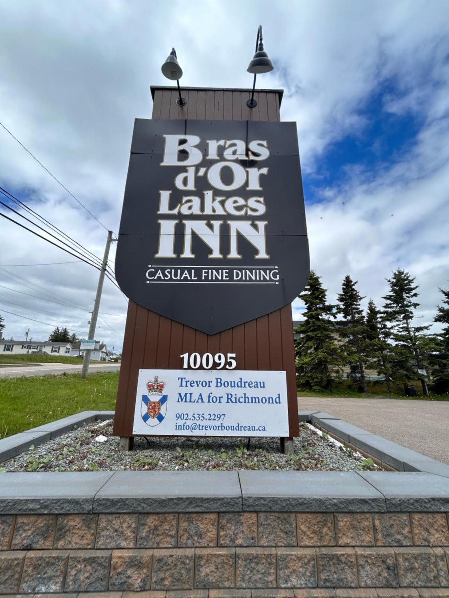 Bras D'or Lakes Hotel St. Peter's
