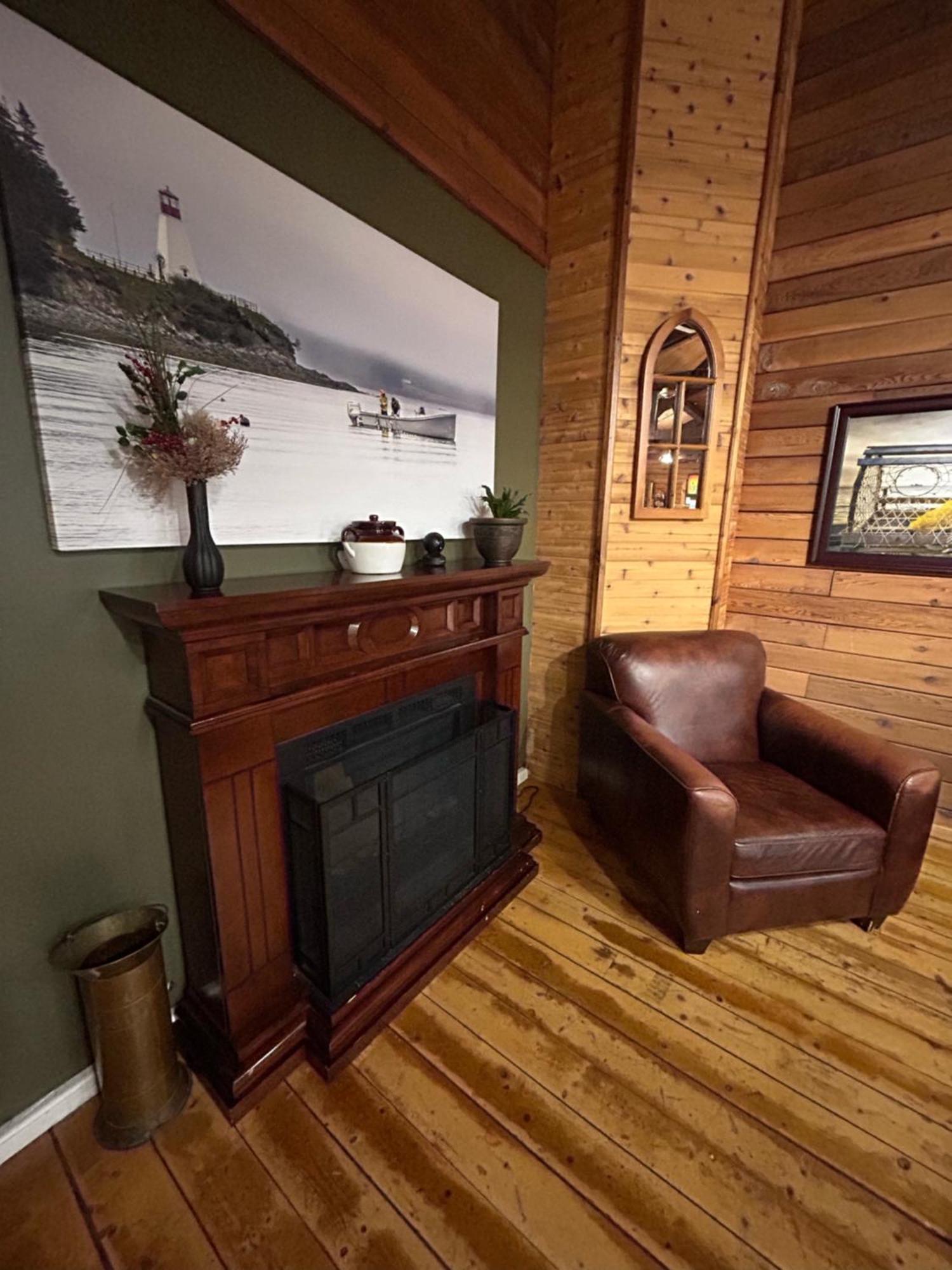 Bras D'or Lakes Hotel