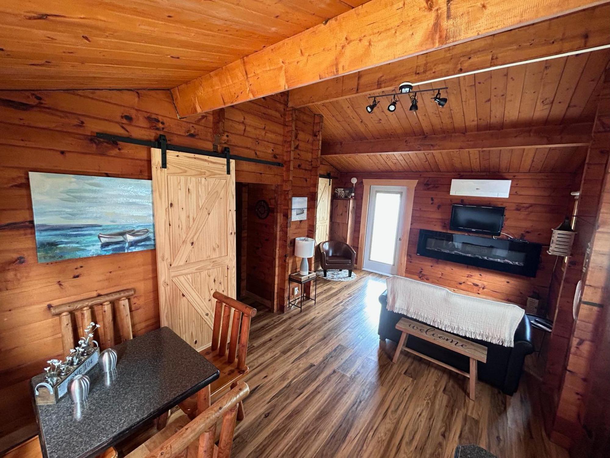 Hotel Bras D'or Lakes St. Peter's