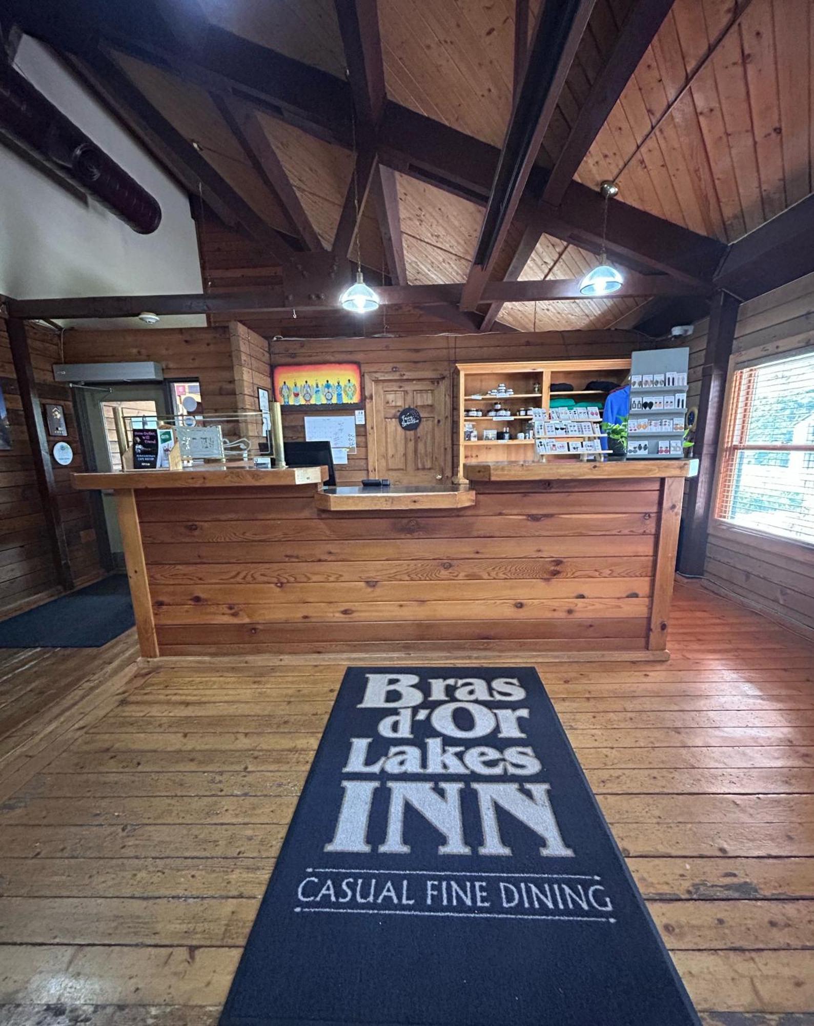 Bras D'or Lakes Hotel